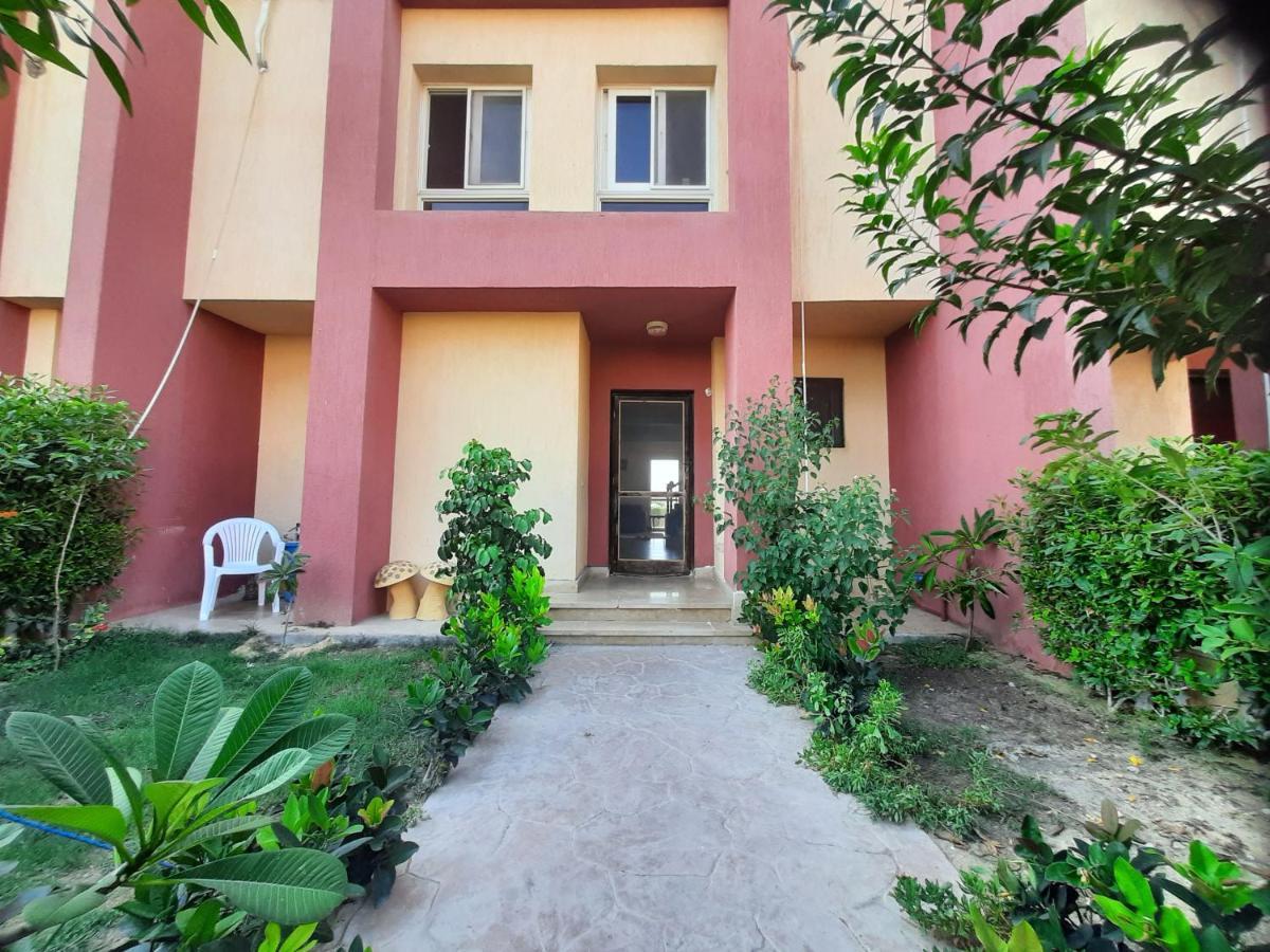 Villa Rosana Resort Dawwar al Hajj Ahmad Exterior foto